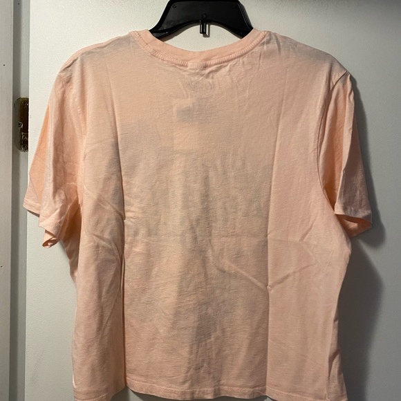 🆕 New Let Equality Bloom graphic tee - medium - Picture 5 of 5